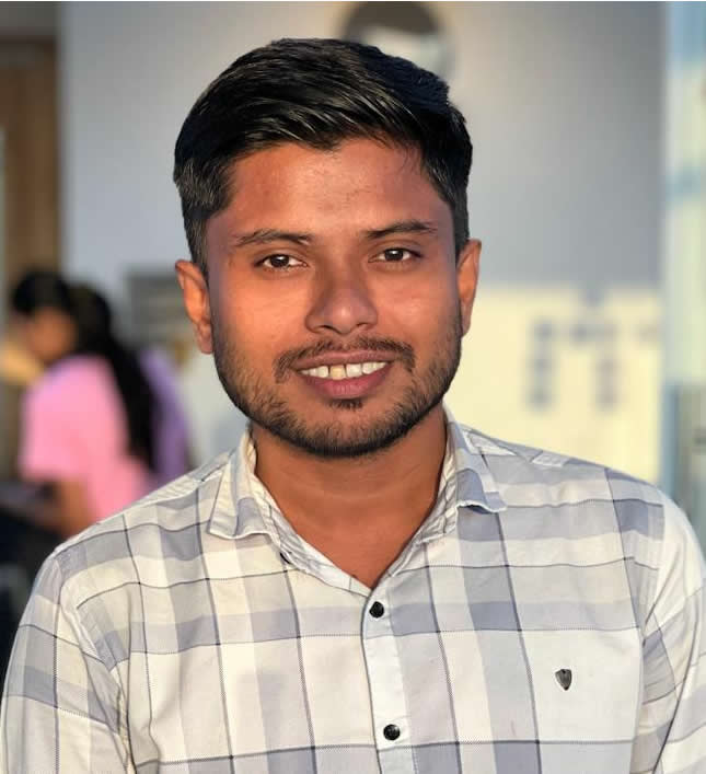 Portrait of Amit Kumar, Executive MBA graduate now VP at HDFC Bank